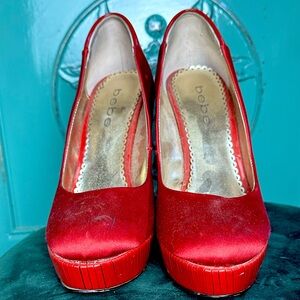 Bebe red platform heels. Size 8.